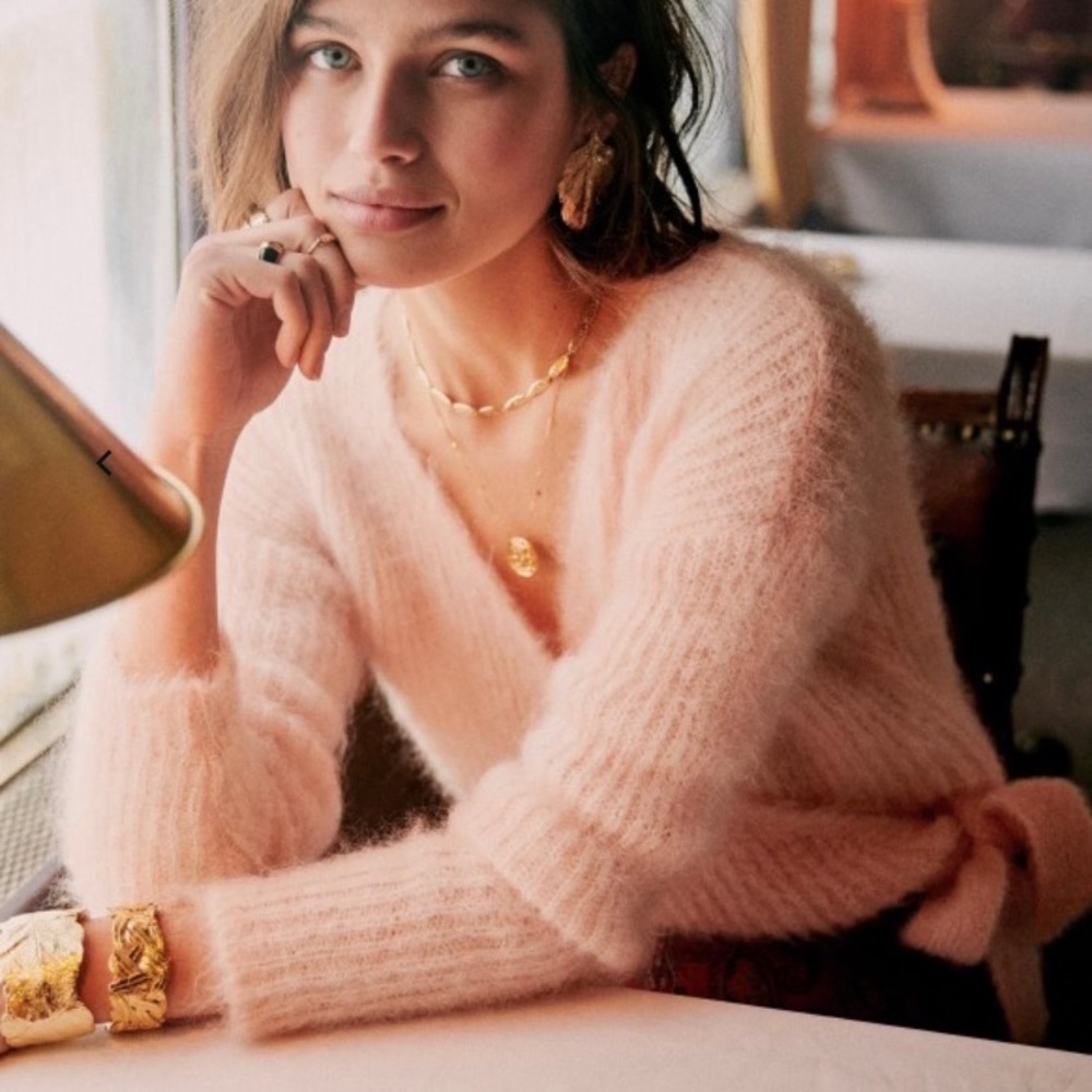 Sezane Soft Pink Fuzzy Mohair V-Neck Sweater